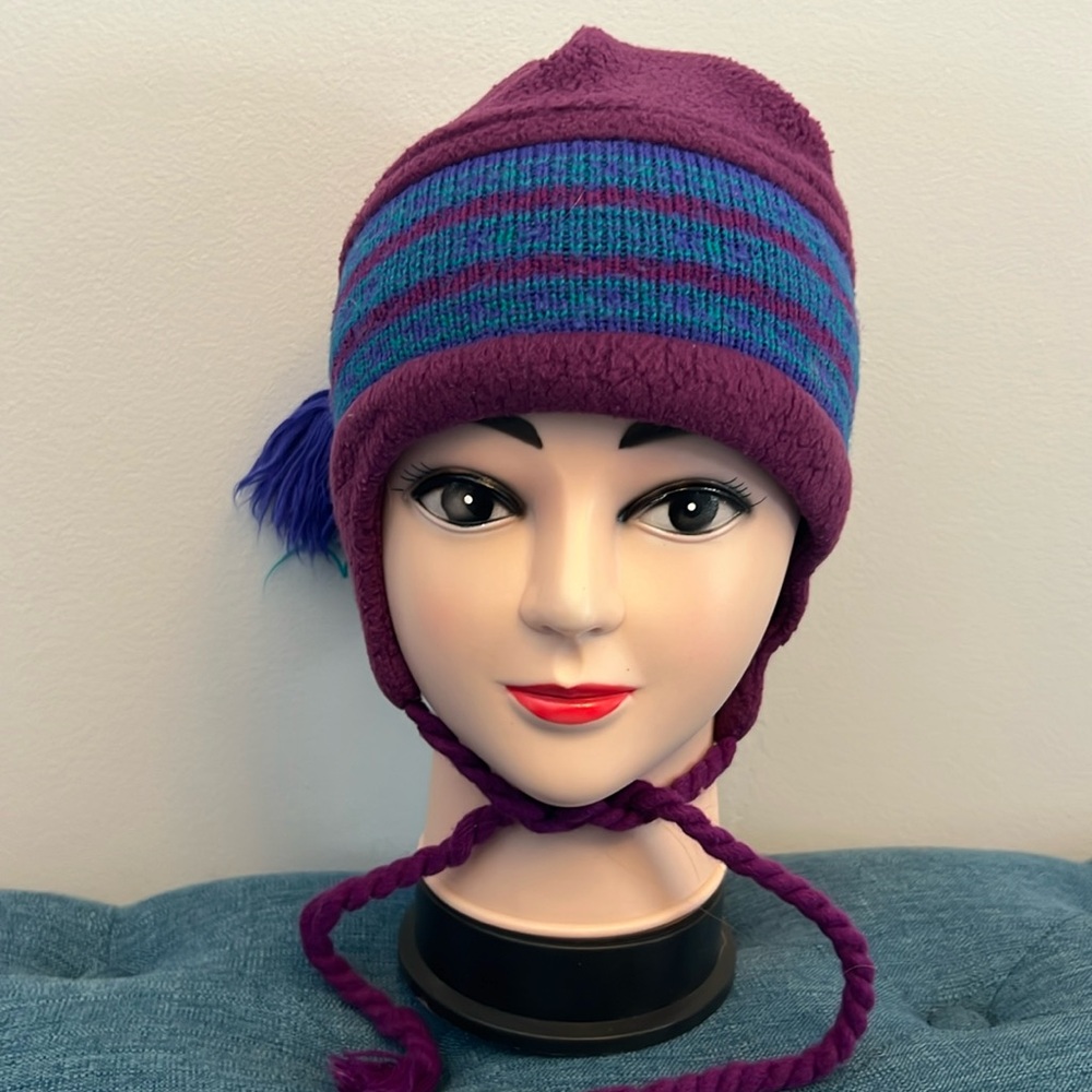 Maureen of the Mews Hat-See Photos